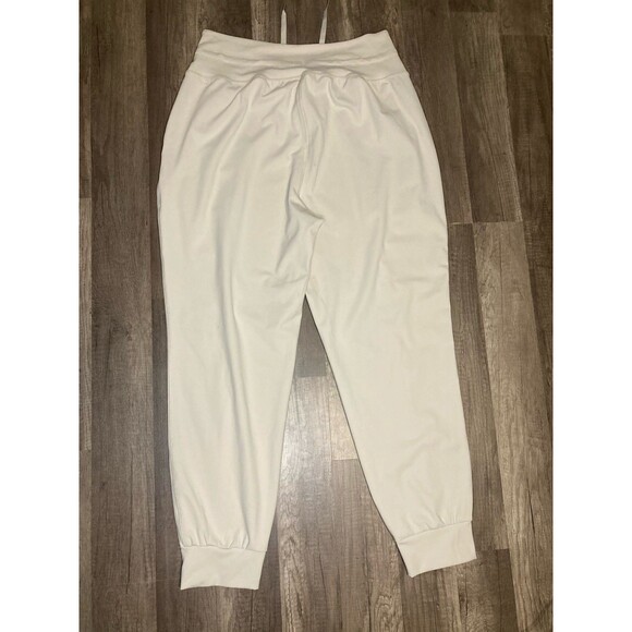 Old Navy Active Powersoft Jogger Pants L Cream High Rise Pockets Ribbed Co Dry - Picture 6 of 10